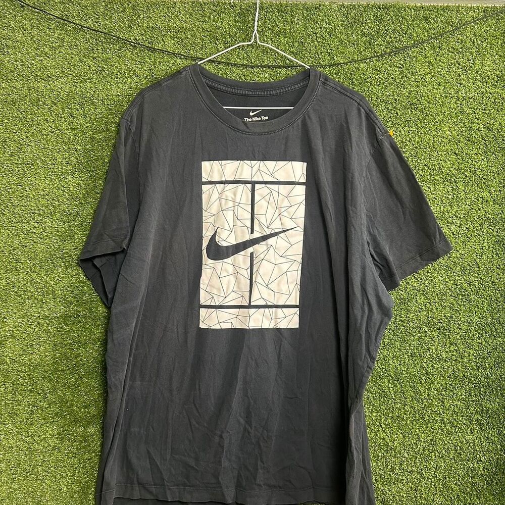Nike Men's T-shirt